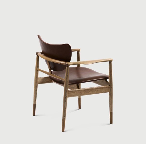 Chaise bicolore